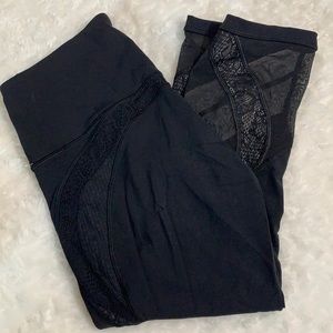 Lululemon Lacy Crop